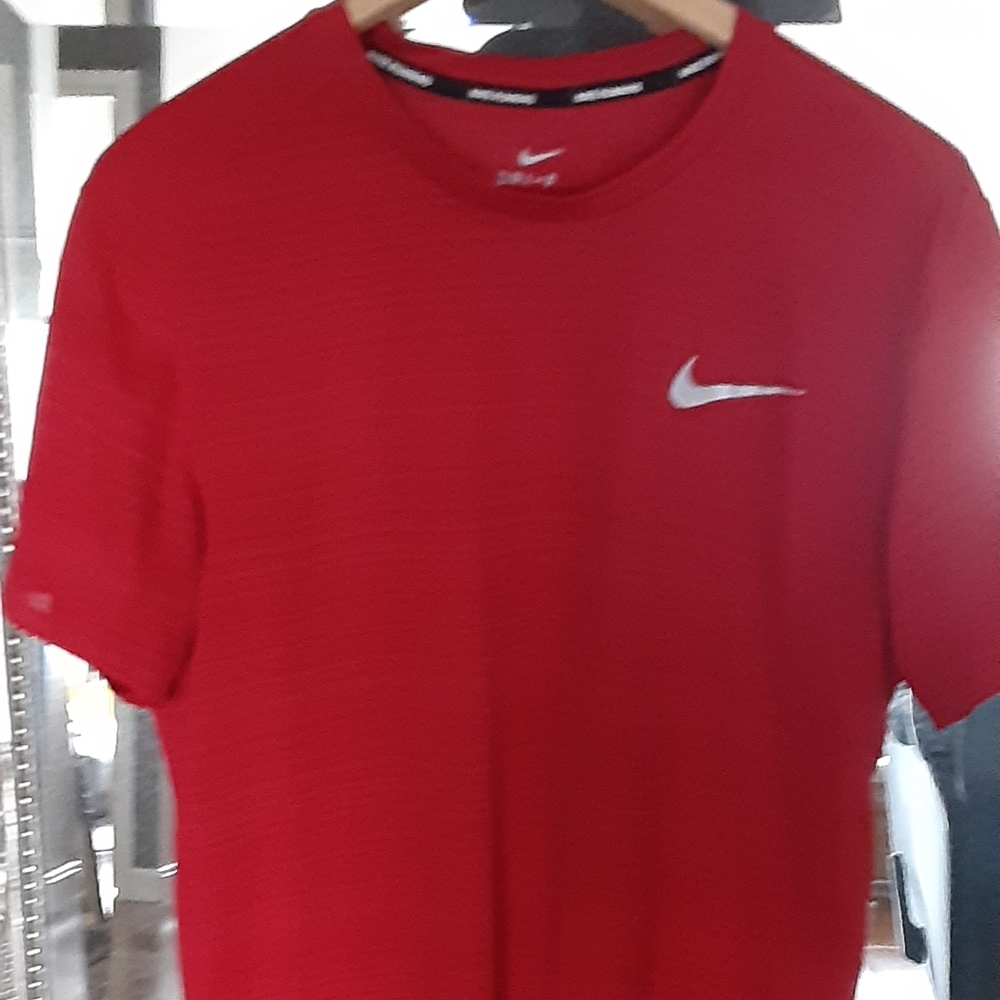 Man's Nike Dri Fit Red Nylon Running Shirt